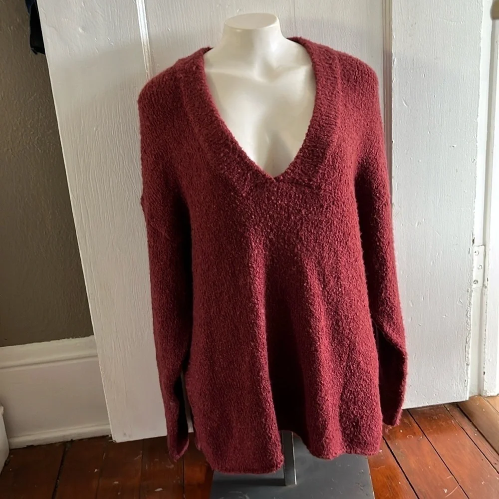 Urban Outfitters Rosie Oversized Chunky V-Neck Sweater Burgundy Wine Red Medium - Picture 13 of 13